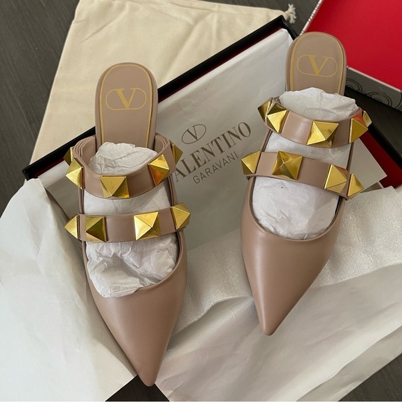 Valentino Beige Leather Rockstud-embellishment pointed-toe mules size 7.5 NEW! - Picture 12 of 12